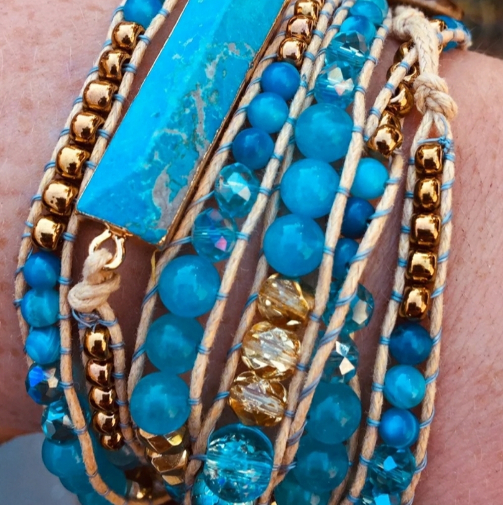 Customized blue bracelet